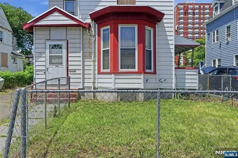 79 Cleveland Street Orange NJ 07050