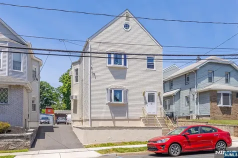 137 Uhland East Rutherford NJ 07073