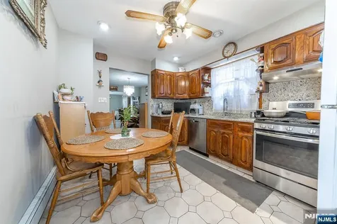 137 Uhland East Rutherford NJ 07073
