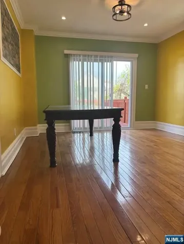295 Pine Street Lyndhurst NJ 07071