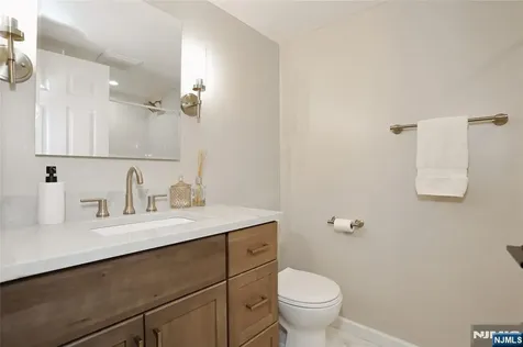 1 Tulip Crescent Little Falls NJ 07424