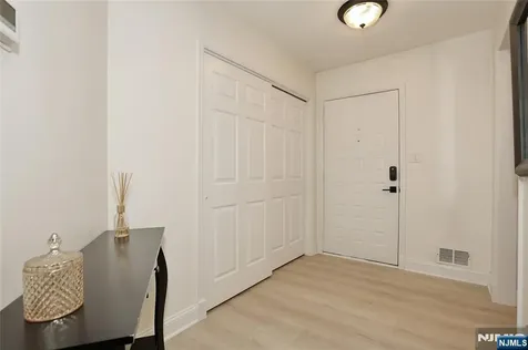 1 Tulip Crescent Little Falls NJ 07424