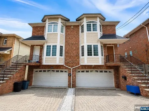 461B 5th Street Palisades Park NJ 07650