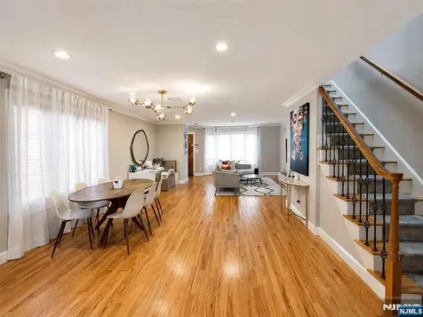 461B 5th Street Palisades Park NJ 07650