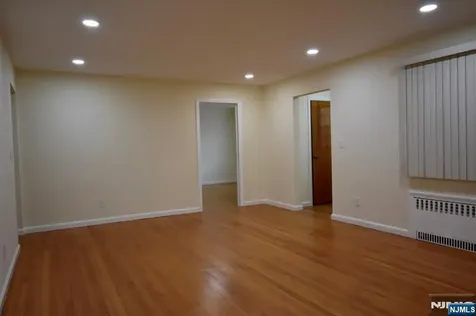 356 Slocum Way Fort Lee NJ 07024