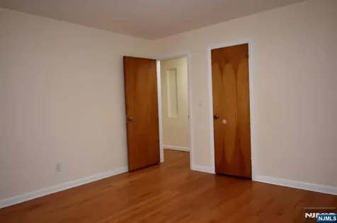 356 Slocum Way Fort Lee NJ 07024