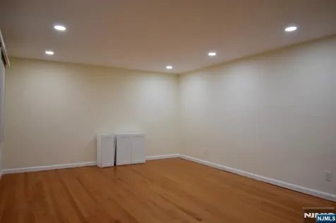 356 Slocum Way Fort Lee NJ 07024