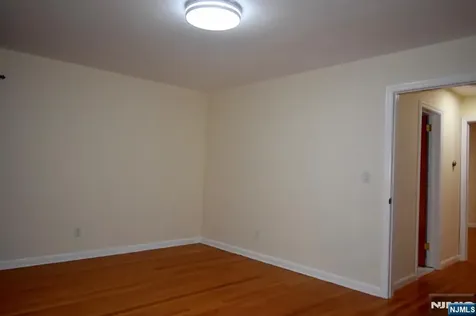 356 Slocum Way Fort Lee NJ 07024