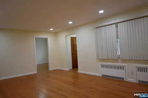 356 Slocum Way Fort Lee NJ 07024