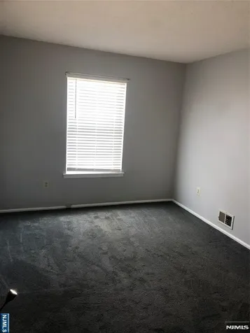 27 Townsend Court Franklin NJ 08873