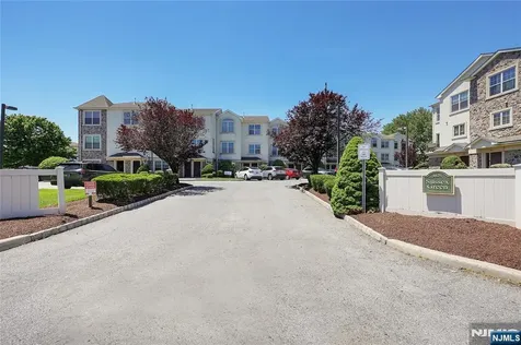 1625 Paterson Plank Road Secaucus NJ 07094