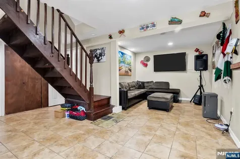 153 Mt Vernon Street Ridgefield Park NJ 07660