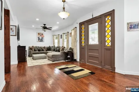 153 Mt Vernon Street Ridgefield Park NJ 07660