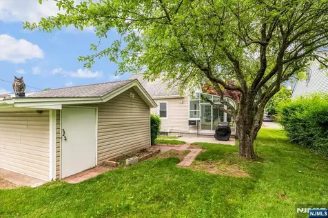 849 Wyoming Avenue Maywood NJ 07607