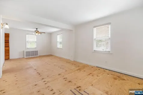 849 Wyoming Avenue Maywood NJ 07607