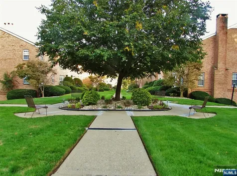 522 N Maple Avenue Ridgewood NJ 07450