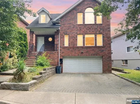 118B Temple Terrace Palisades Park NJ 07650