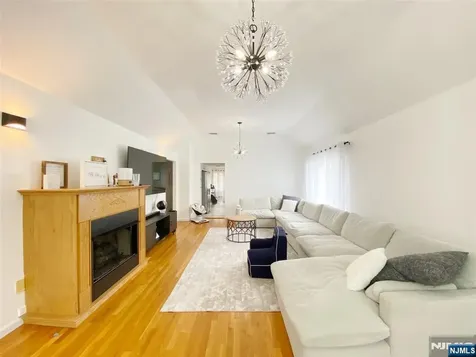 118B Temple Terrace Palisades Park NJ 07650