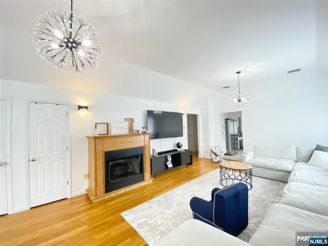 118B Temple Terrace Palisades Park NJ 07650