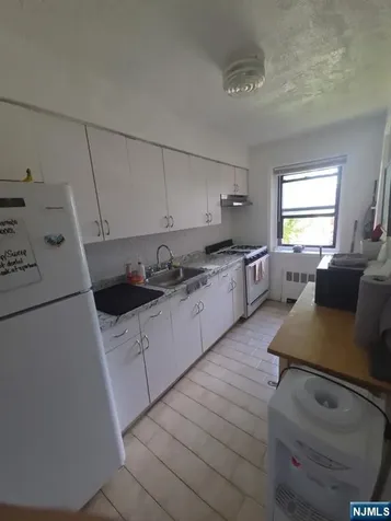 2339 Hudson Terrace Fort Lee NJ 07024
