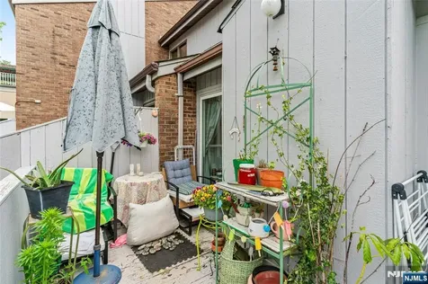 2330 5th Street Fort Lee NJ 07024