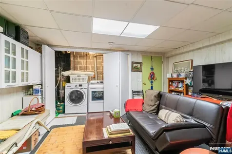 2330 5th Street Fort Lee NJ 07024
