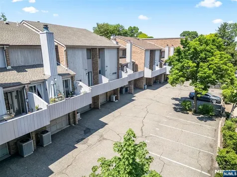 2330 5th Street Fort Lee NJ 07024
