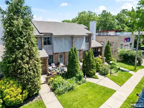2330 5th Street Fort Lee NJ 07024