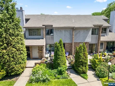 2330 5th Street Fort Lee NJ 07024
