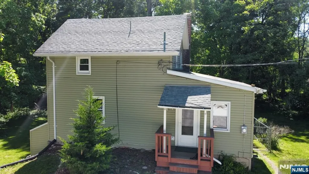 116 Railroad Avenue Mahwah NJ 07430