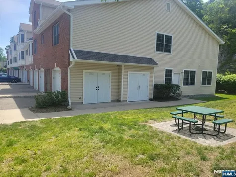 30 Federal Hill Road Pompton Lakes NJ 07442