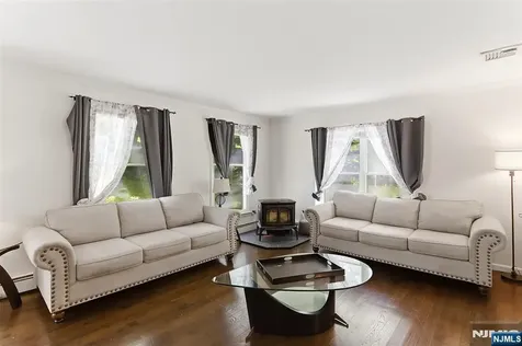 17 Grandview Terrace Sparta NJ 07871