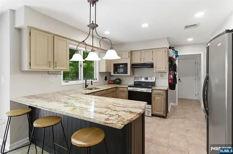 17 Grandview Terrace Sparta NJ 07871