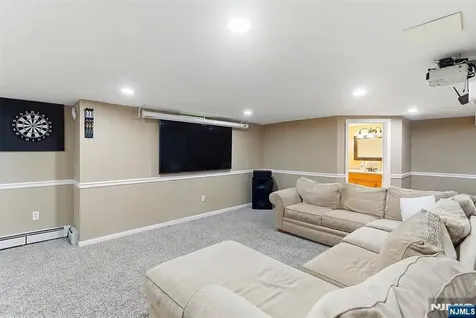 17 Grandview Terrace Sparta NJ 07871