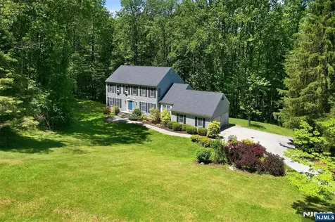 17 Grandview Terrace Sparta NJ 07871