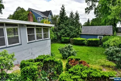 88 Woodland Avenue Rutherford NJ 07070