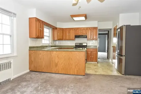 88 Woodland Avenue Rutherford NJ 07070
