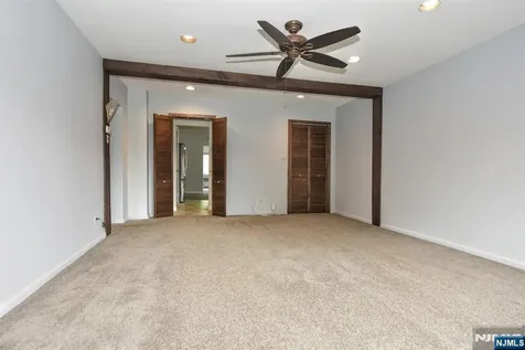 88 Woodland Avenue Rutherford NJ 07070