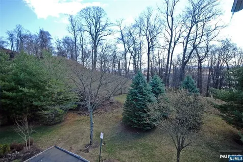 5 Slate Court Woodland Park NJ 07424