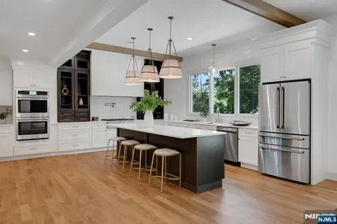 51 Brookside Terrace North Caldwell NJ 07006