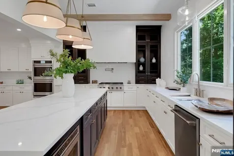 51 Brookside Terrace North Caldwell NJ 07006