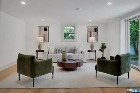51 Brookside Terrace North Caldwell NJ 07006