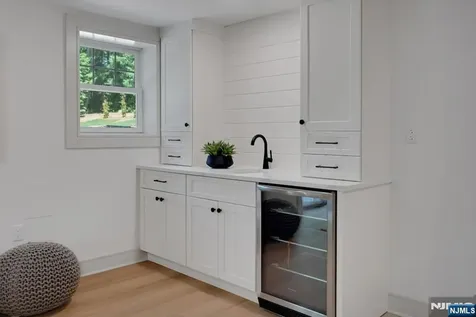 51 Brookside Terrace North Caldwell NJ 07006