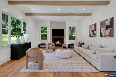 51 Brookside Terrace North Caldwell NJ 07006