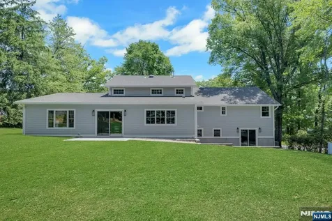 51 Brookside Terrace North Caldwell NJ 07006