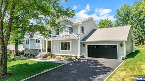 51 Brookside Terrace North Caldwell NJ 07006