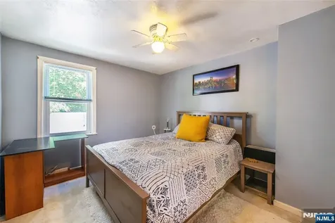 20 Yesler Way Hillsdale NJ 07642