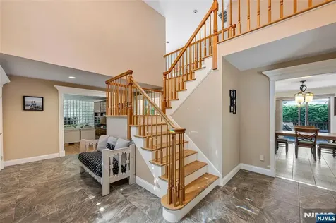 59 Deerfield Lane Upper Saddle River NJ 07458