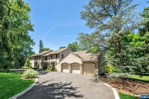 59 Deerfield Lane Upper Saddle River NJ 07458