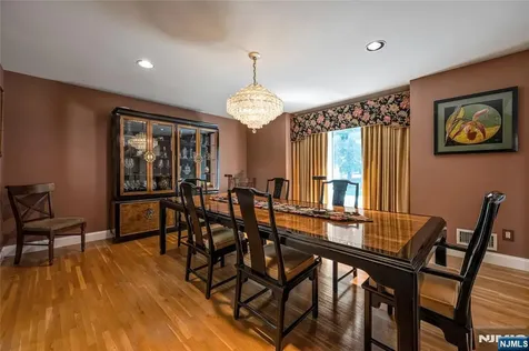 59 Deerfield Lane Upper Saddle River NJ 07458